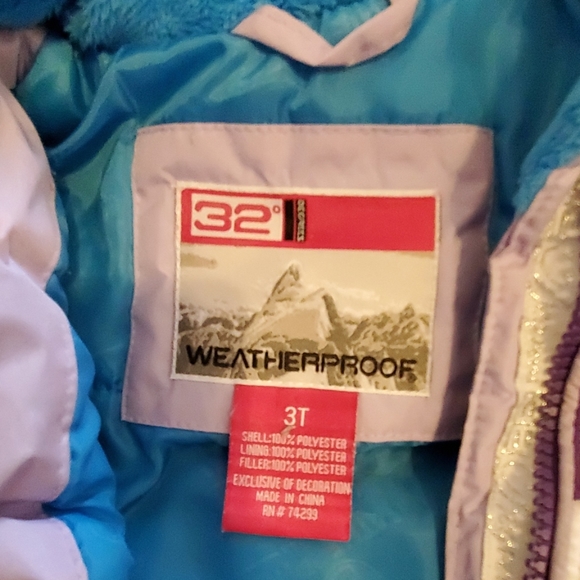 Winter jacket - Picture 3 of 3